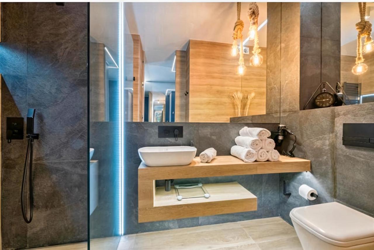 Riverview Apartament Waterline Spa & Pool Gdańsk Eksteriør billede